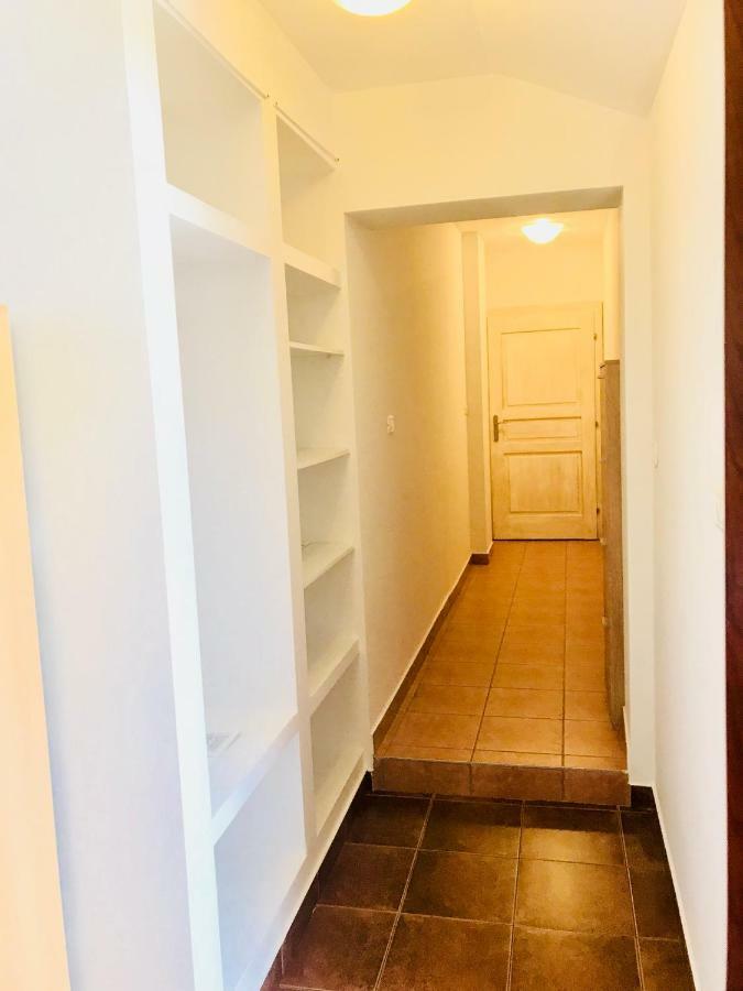 Apartments Vidovic Cezarji Exterior photo